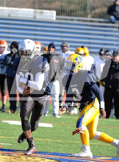 Thumbnail 2 in Nassau County Long Island Senior Bowl Classic  photogallery.