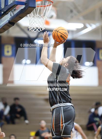 Thumbnail 1 in Westover vs. South View photogallery.