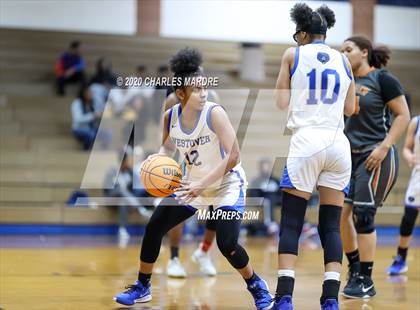 Thumbnail 2 in Westover vs. South View photogallery.