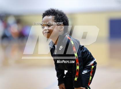 Thumbnail 2 in Westover vs. South View photogallery.
