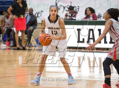 Thumbnail 3 in Keller vs. Cedar Hill (UIL 6A Area Playoff) photogallery.