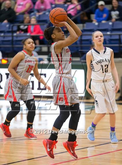 Thumbnail 1 in Keller vs. Cedar Hill (UIL 6A Area Playoff) photogallery.