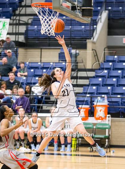 Thumbnail 2 in Keller vs. Cedar Hill (UIL 6A Area Playoff) photogallery.