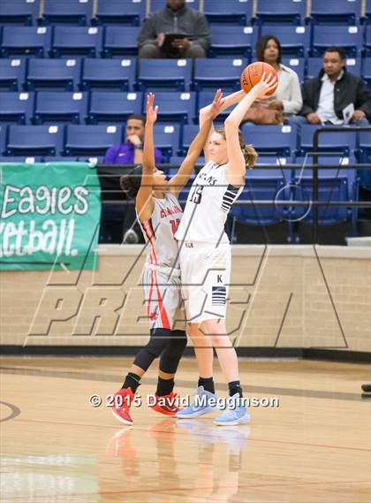 Thumbnail 3 in Keller vs. Cedar Hill (UIL 6A Area Playoff) photogallery.