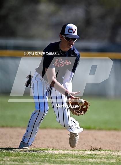 Thumbnail 1 in Central Valley vs. East Nicolaus (Foothill Tournament) photogallery.