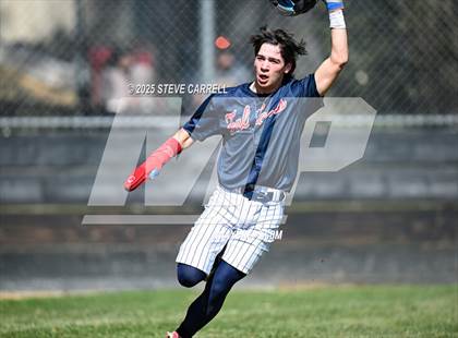 Thumbnail 1 in Central Valley vs. East Nicolaus (Foothill Tournament) photogallery.