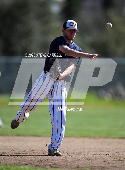 Thumbnail 2 in Central Valley vs. East Nicolaus (Foothill Tournament) photogallery.