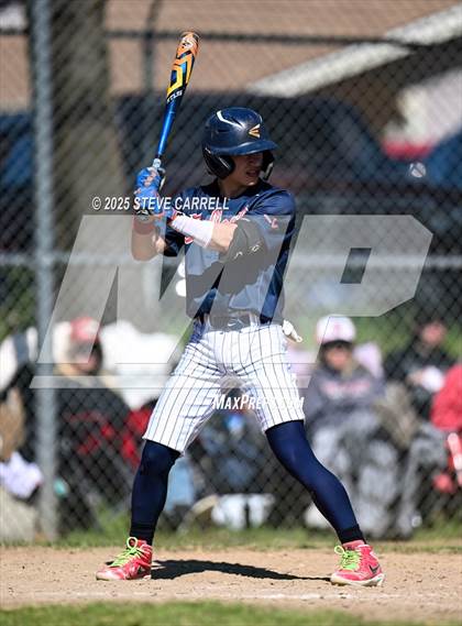 Thumbnail 1 in Central Valley vs. East Nicolaus (Foothill Tournament) photogallery.