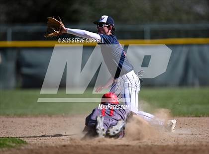 Thumbnail 2 in Central Valley vs. East Nicolaus (Foothill Tournament) photogallery.