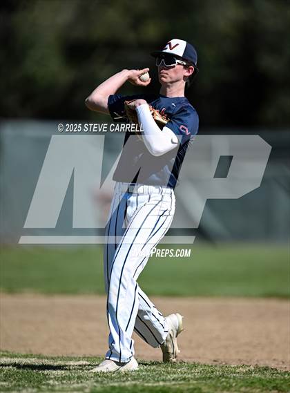 Thumbnail 2 in Central Valley vs. East Nicolaus (Foothill Tournament) photogallery.