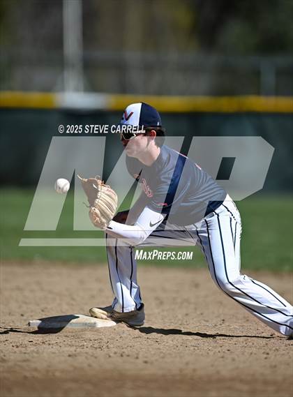 Thumbnail 1 in Central Valley vs. East Nicolaus (Foothill Tournament) photogallery.