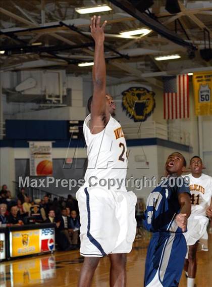 Thumbnail 1 in Marion vs. McCluer North (Best of the Midwest Shootout) photogallery.