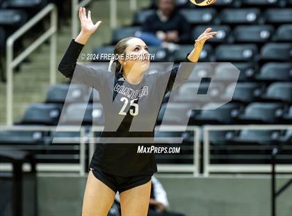 Thumbnail 1 in Iola vs. Crawford (UIL 2A Volleyball Division II Final) photogallery.