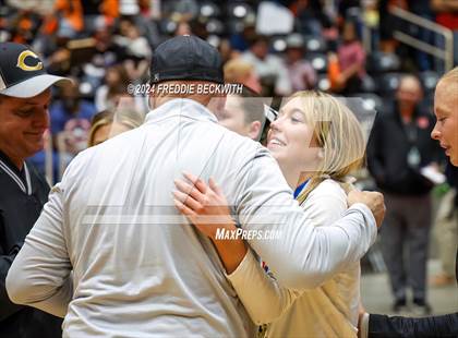 Thumbnail 3 in Iola vs. Crawford (UIL 2A Volleyball Division II Final) photogallery.