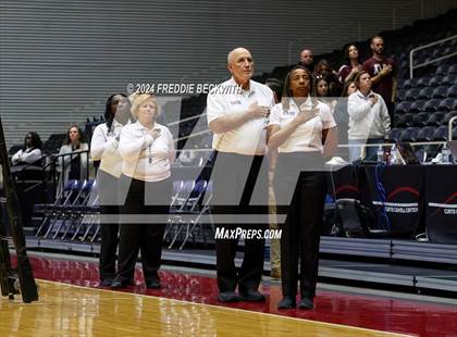 Thumbnail 1 in Iola vs. Crawford (UIL 2A Volleyball Division II Final) photogallery.