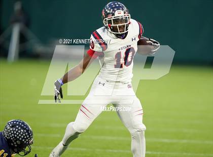 Thumbnail 2 in Highland Park vs Denton Ryan (UIL 5A Division 2 Quarterfinal) photogallery.