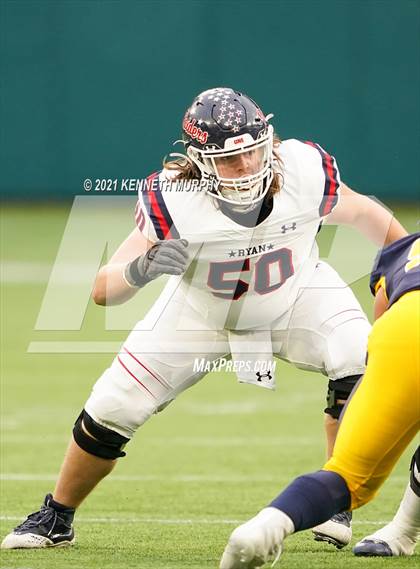 Thumbnail 3 in Highland Park vs Denton Ryan (UIL 5A Division 2 Quarterfinal) photogallery.