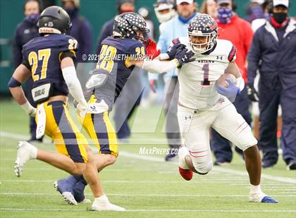 Thumbnail 3 in Highland Park vs Denton Ryan (UIL 5A Division 2 Quarterfinal) photogallery.