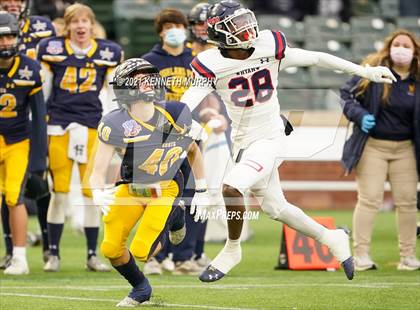 Thumbnail 3 in Highland Park vs Denton Ryan (UIL 5A Division 2 Quarterfinal) photogallery.