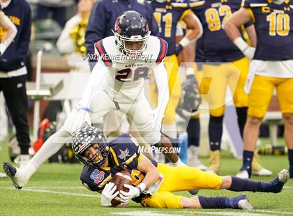 Thumbnail 2 in Highland Park vs Denton Ryan (UIL 5A Division 2 Quarterfinal) photogallery.