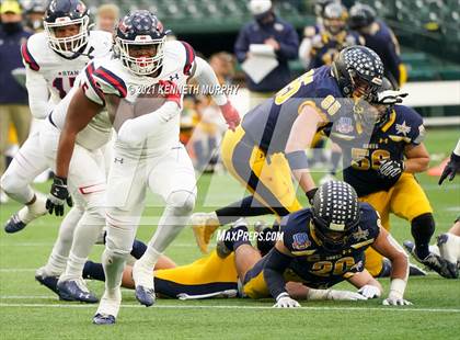 Thumbnail 1 in Highland Park vs Denton Ryan (UIL 5A Division 2 Quarterfinal) photogallery.