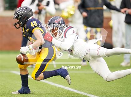 Thumbnail 2 in Highland Park vs Denton Ryan (UIL 5A Division 2 Quarterfinal) photogallery.