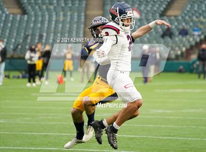 Thumbnail 1 in Highland Park vs Denton Ryan (UIL 5A Division 2 Quarterfinal) photogallery.
