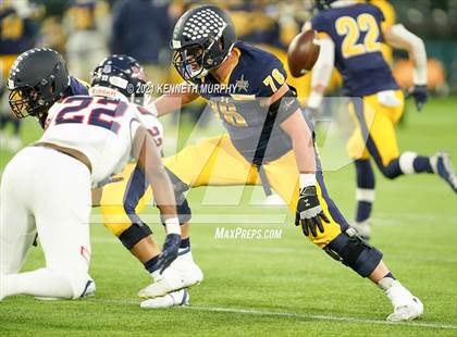 Thumbnail 3 in Highland Park vs Denton Ryan (UIL 5A Division 2 Quarterfinal) photogallery.