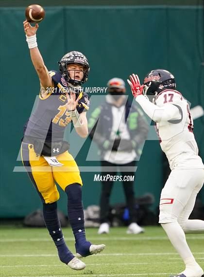 Thumbnail 2 in Highland Park vs Denton Ryan (UIL 5A Division 2 Quarterfinal) photogallery.