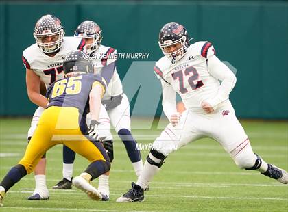 Thumbnail 2 in Highland Park vs Denton Ryan (UIL 5A Division 2 Quarterfinal) photogallery.