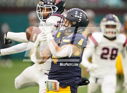 Thumbnail 2 in Highland Park vs Denton Ryan (UIL 5A Division 2 Quarterfinal) photogallery.