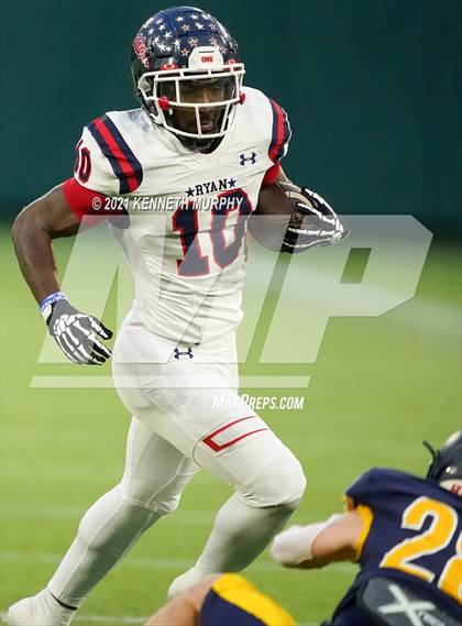 Thumbnail 2 in Highland Park vs Denton Ryan (UIL 5A Division 2 Quarterfinal) photogallery.