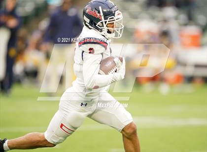Thumbnail 1 in Highland Park vs Denton Ryan (UIL 5A Division 2 Quarterfinal) photogallery.