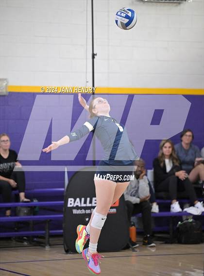 Thumbnail 2 in Sierra Canyon vs. Casteel (Durango Fall Classic) photogallery.