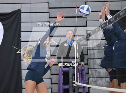 Thumbnail 3 in Sierra Canyon vs. Casteel (Durango Fall Classic) photogallery.
