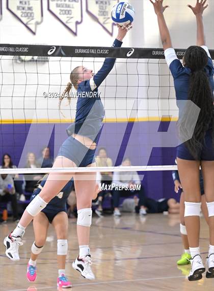 Thumbnail 1 in Sierra Canyon vs. Casteel (Durango Fall Classic) photogallery.
