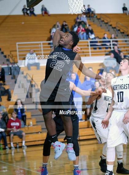 Thumbnail 1 in Lincoln Northeast vs Papillion-LaVista South  (NSAA Class A District Playoff)  photogallery.