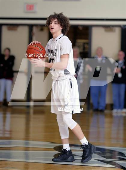 Thumbnail 3 in Lincoln Northeast vs Papillion-LaVista South  (NSAA Class A District Playoff)  photogallery.