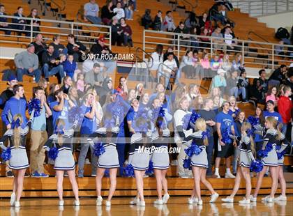 Thumbnail 2 in Lincoln Northeast vs Papillion-LaVista South  (NSAA Class A District Playoff)  photogallery.