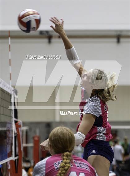 Thumbnail 3 in Soddy Daisy @ Baylor photogallery.