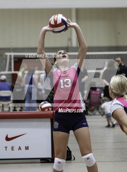 Thumbnail 2 in Soddy Daisy @ Baylor photogallery.