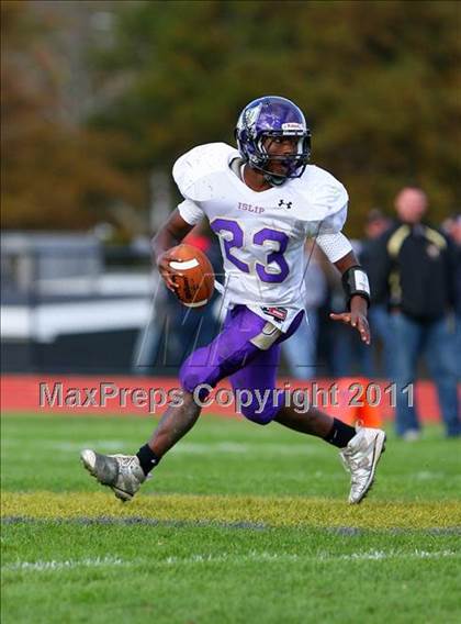 Thumbnail 3 in Islip @ Sayville photogallery.