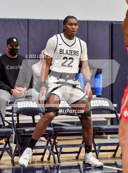 Thumbnail 2 in Mater Dei @ Sierra Canyon (CIF SS Open DIV Playoff Game) photogallery.