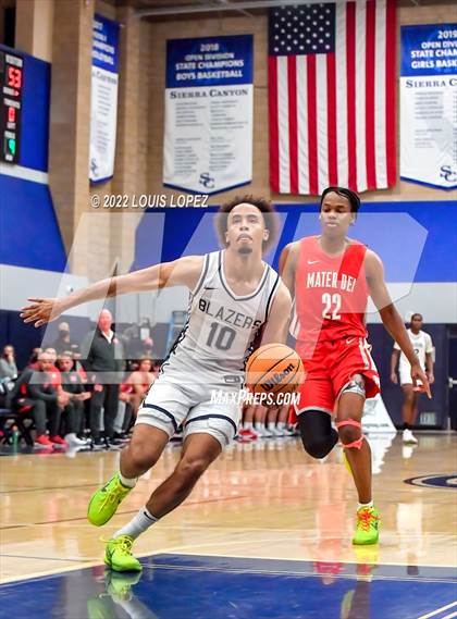 Thumbnail 1 in Mater Dei @ Sierra Canyon (CIF SS Open DIV Playoff Game) photogallery.