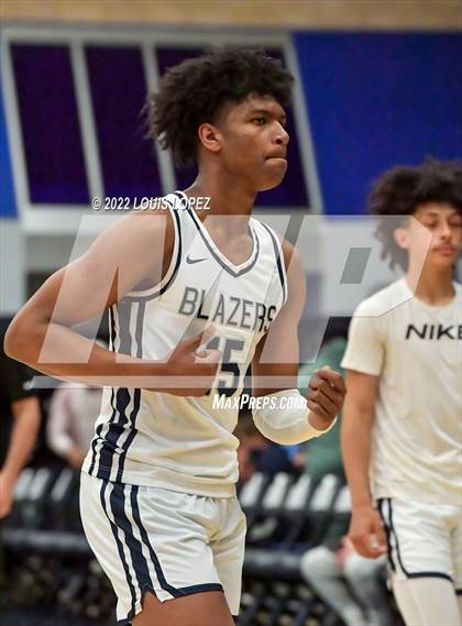 Thumbnail 3 in Mater Dei @ Sierra Canyon (CIF SS Open DIV Playoff Game) photogallery.
