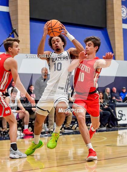 Thumbnail 1 in Mater Dei @ Sierra Canyon (CIF SS Open DIV Playoff Game) photogallery.