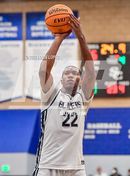 Thumbnail 3 in Mater Dei @ Sierra Canyon (CIF SS Open DIV Playoff Game) photogallery.