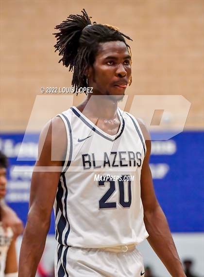 Thumbnail 3 in Mater Dei @ Sierra Canyon (CIF SS Open DIV Playoff Game) photogallery.
