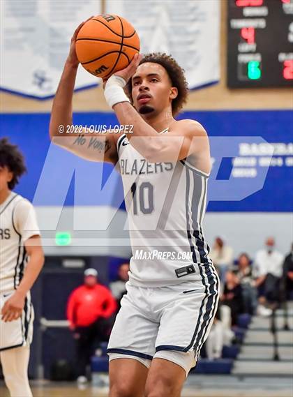 Thumbnail 1 in Mater Dei @ Sierra Canyon (CIF SS Open DIV Playoff Game) photogallery.