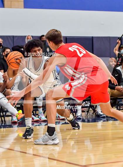 Thumbnail 2 in Mater Dei @ Sierra Canyon (CIF SS Open DIV Playoff Game) photogallery.